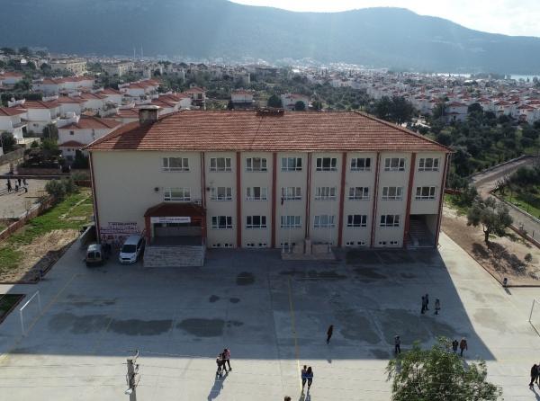 Cemal Ergenekon Ortaokulu Fotoğrafı
